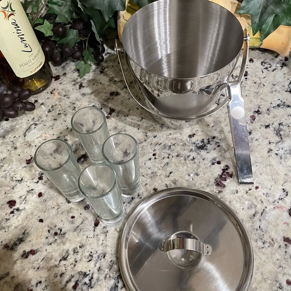Oggi Elegant Stainless Steel Ice Bucket Set w Tongs and 4 highball glasses NEW